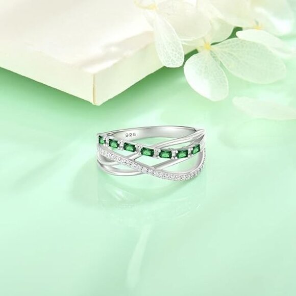 Twisted Knot Ring Infinity Crisscross Statement Rings - Emerald - Picture 3 of 5